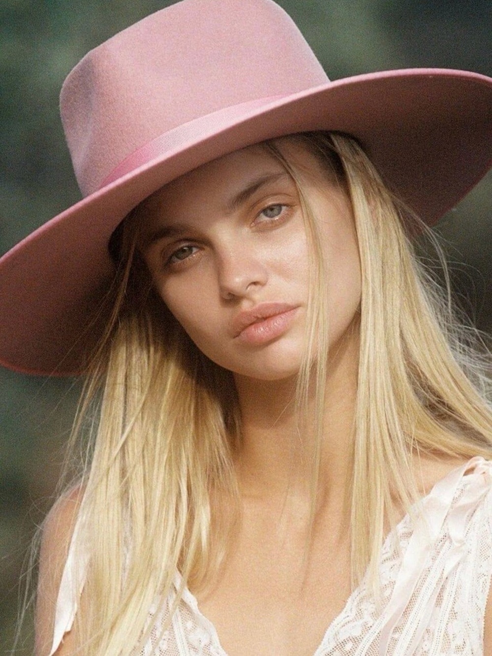 Lack of color rancher hat Wide Brim Fedora Hat in Dusty Pink - Women Accessories